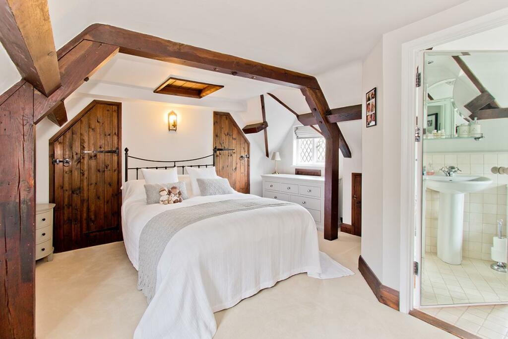 bed3.jpg