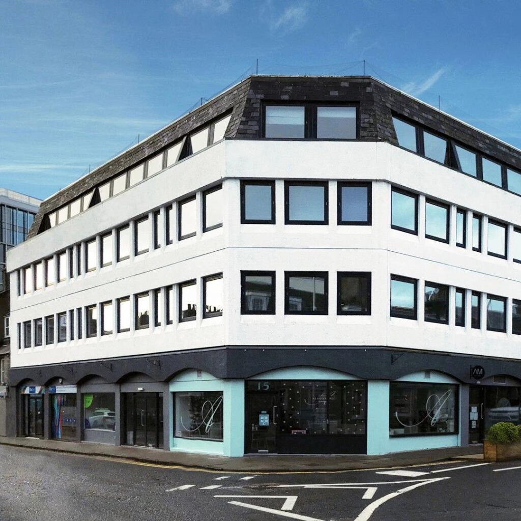 3 Bedroom Apartment - Aberdeen