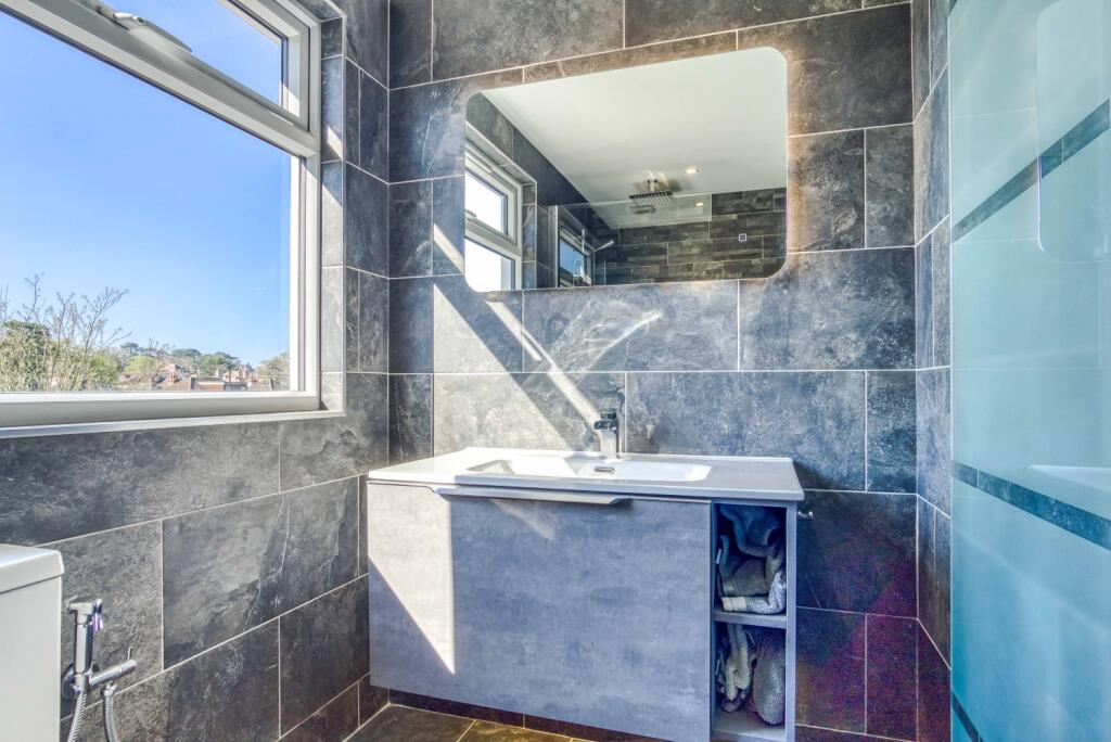 En-Suite Sink