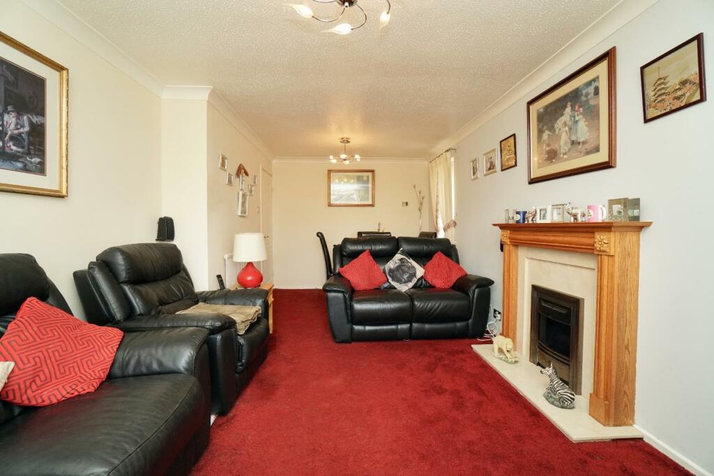 Dining Lounge