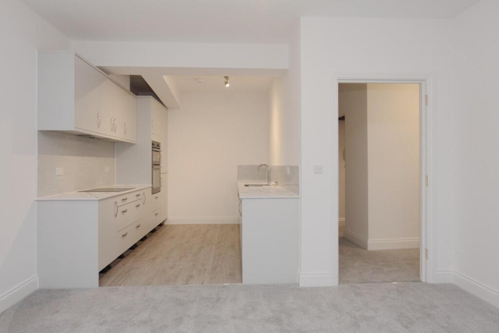 44-48 New Canal, Salisbury