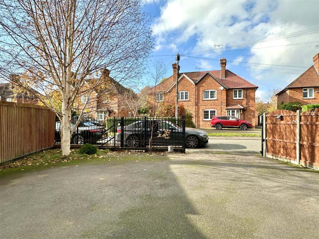view to front