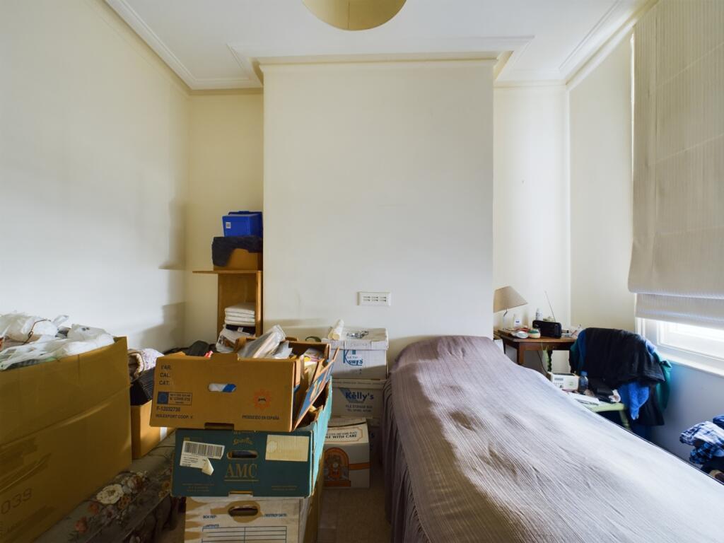 CAM01740G0-PR0247-STILL002