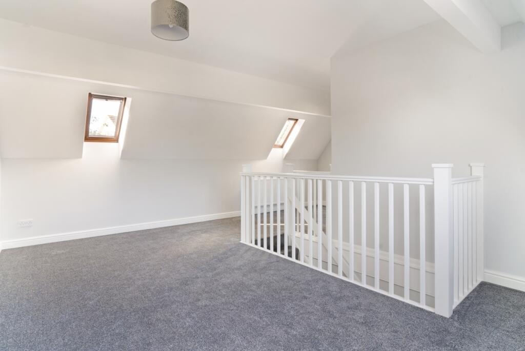 15 Harvesters Vie...