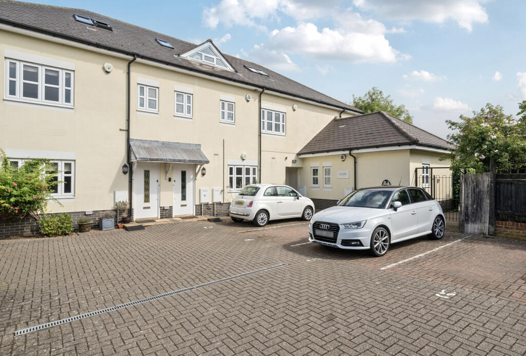 1329199-2-6881fcc...