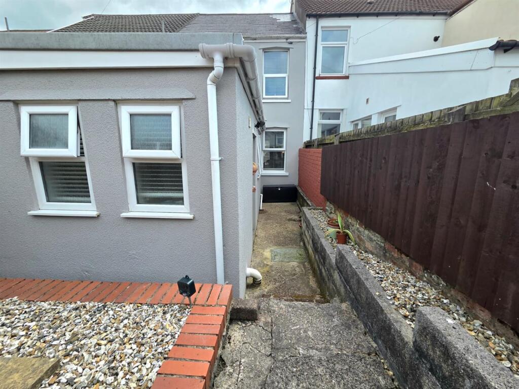 WhatsApp Image 2025-07-09 at 12.17.51 (2).jpeg