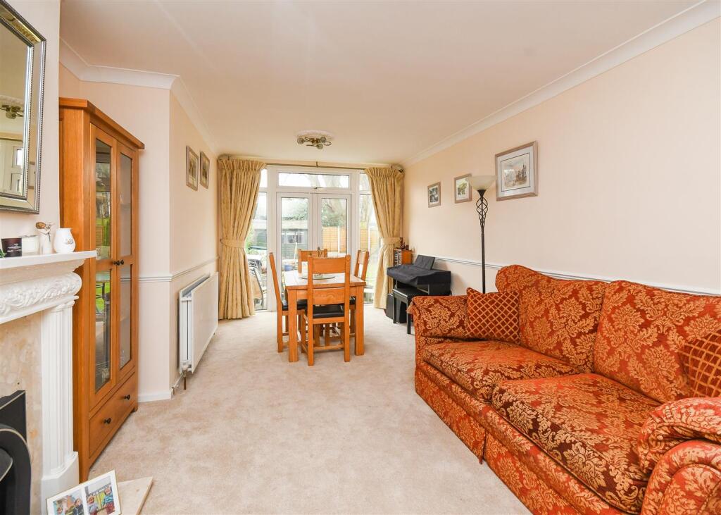 16 Clive Road - Lounge Sitting Room.jpg