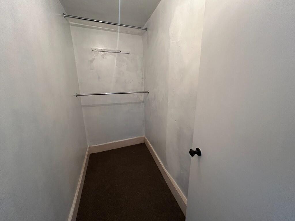 Wardrobe/cupboard