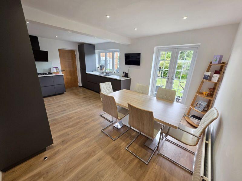 Kitchen/Dining Room Additional Image 