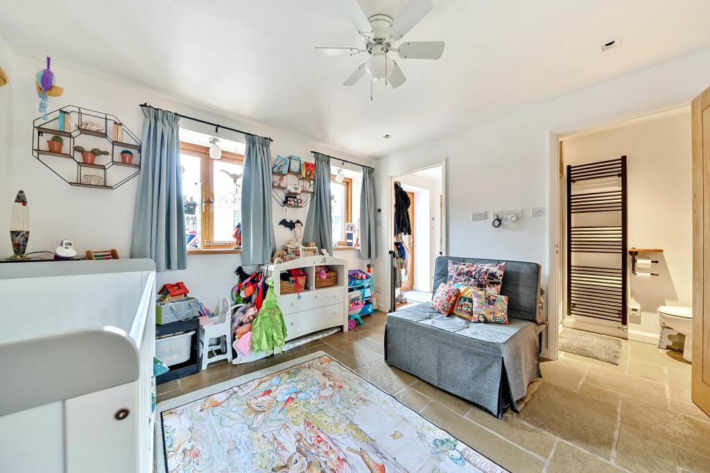 Bedroom One (2)