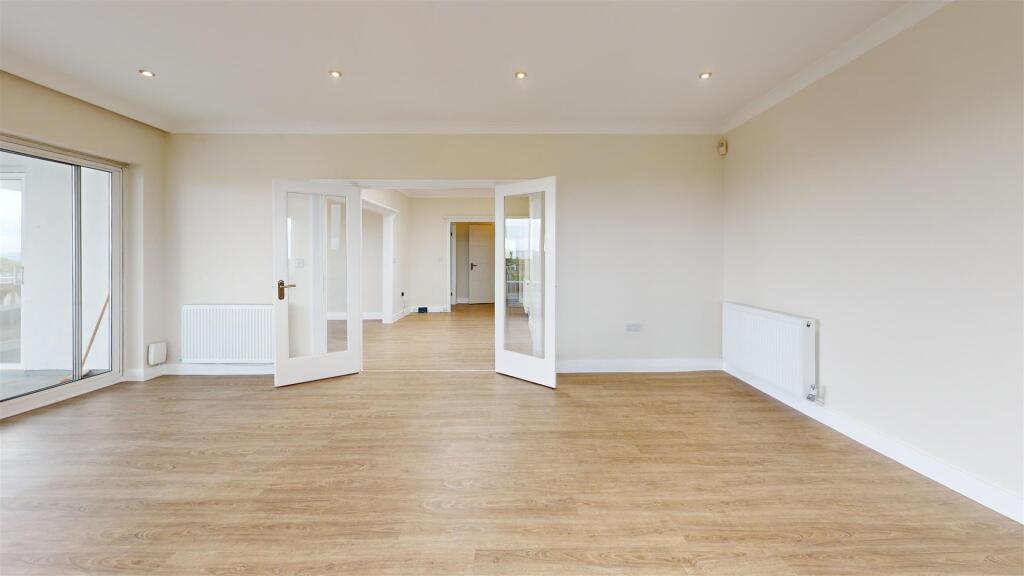 Harrogate-Road-Alwoodley-Living-Room.jpg