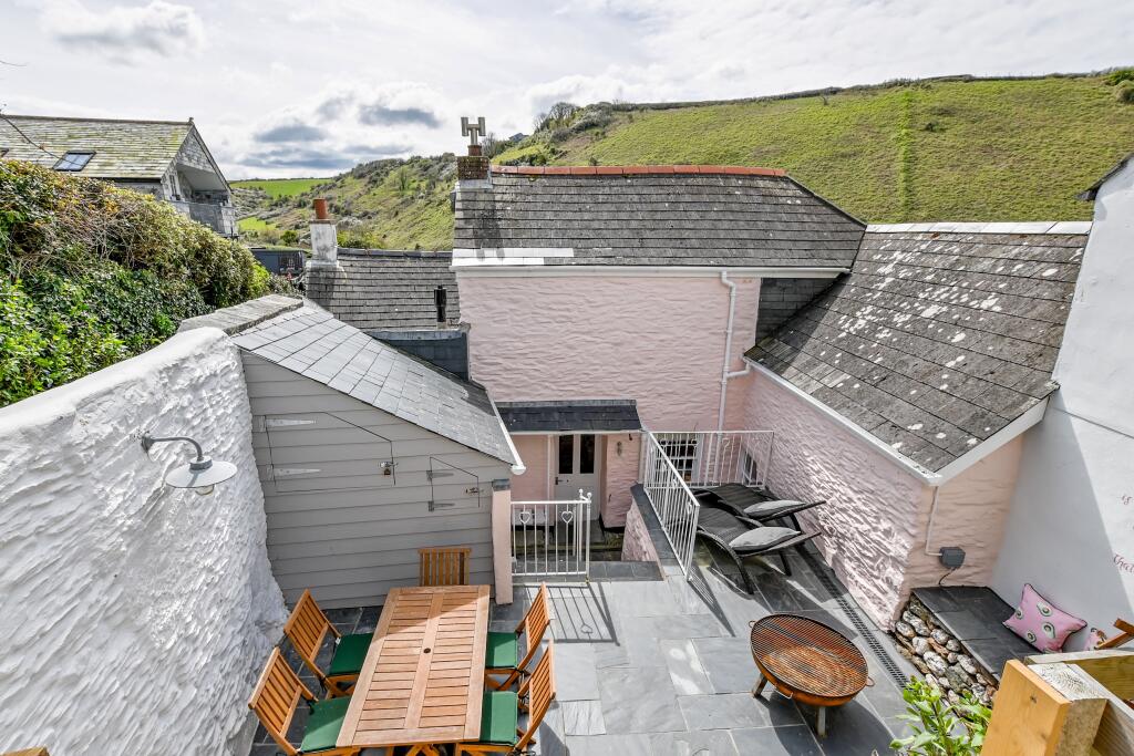 6605982ee3ff4_Rose and Hillside-24