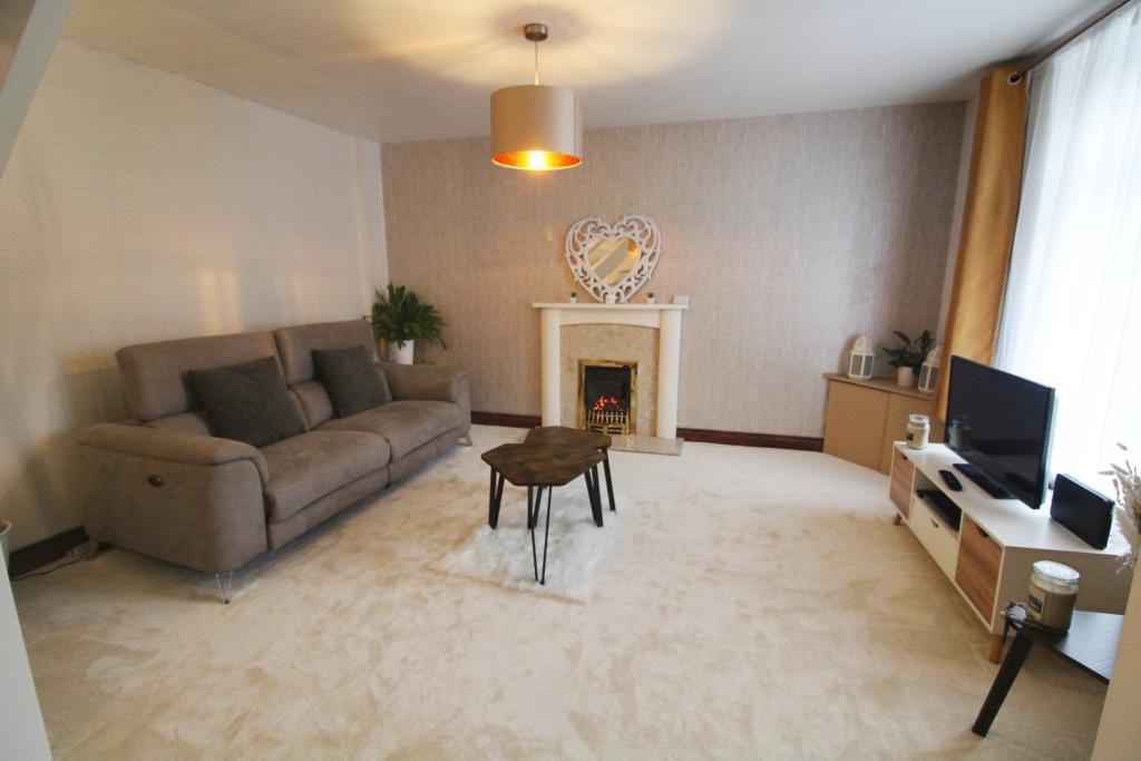 Lounge 2