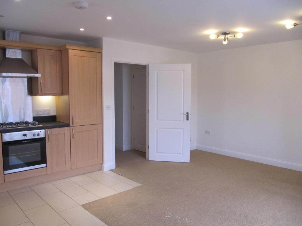 Living Area (Main)