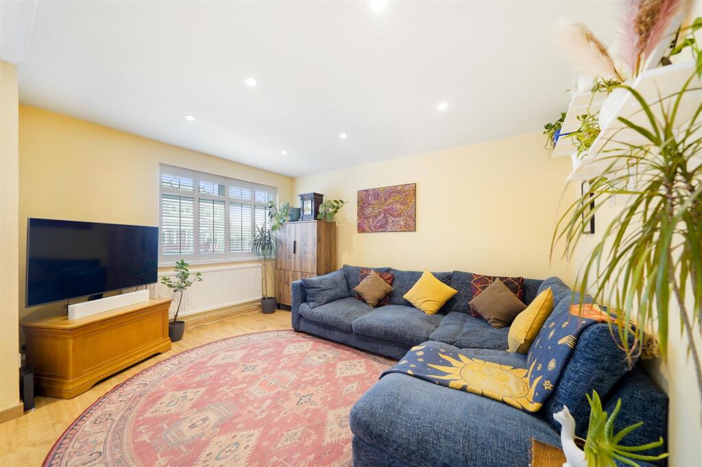 55 Dillwyn Close - dz0bfNV98dUIsU2GWpDM.jpg