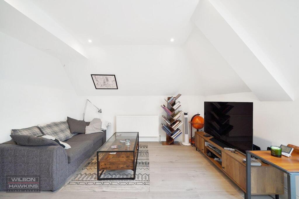 Flat 8, Herkomer House - XgD3loY3vvDgAYKEKazs.jpg
