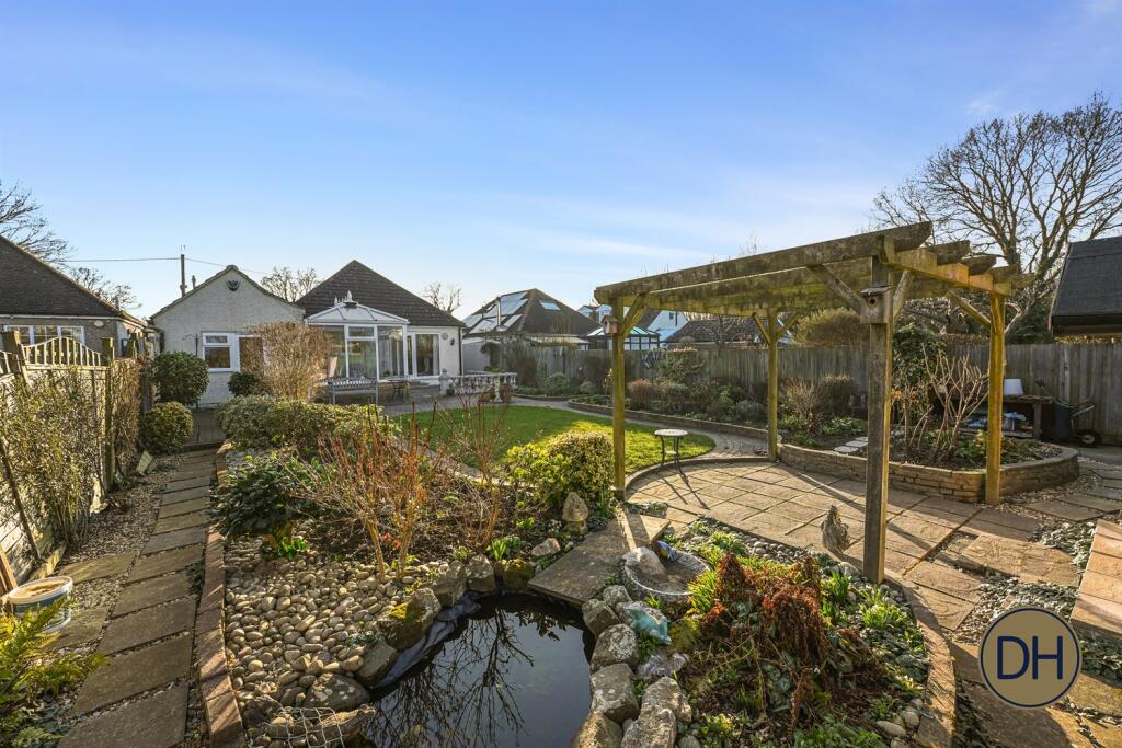 Vicarage Lane
