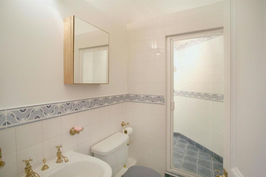 Guest Shower Room 2
