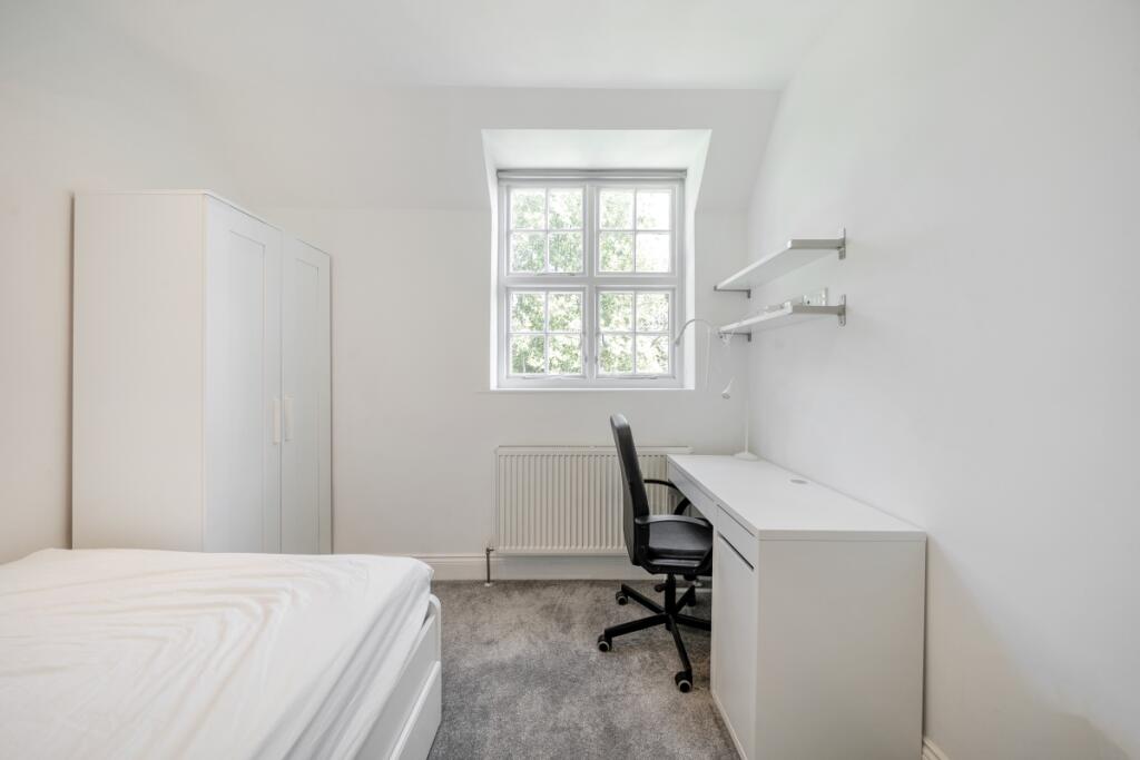 1313165-25-6852cd...