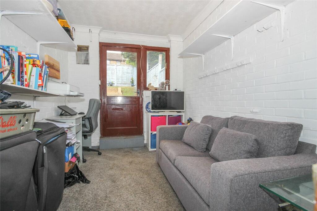 Garage/Office
