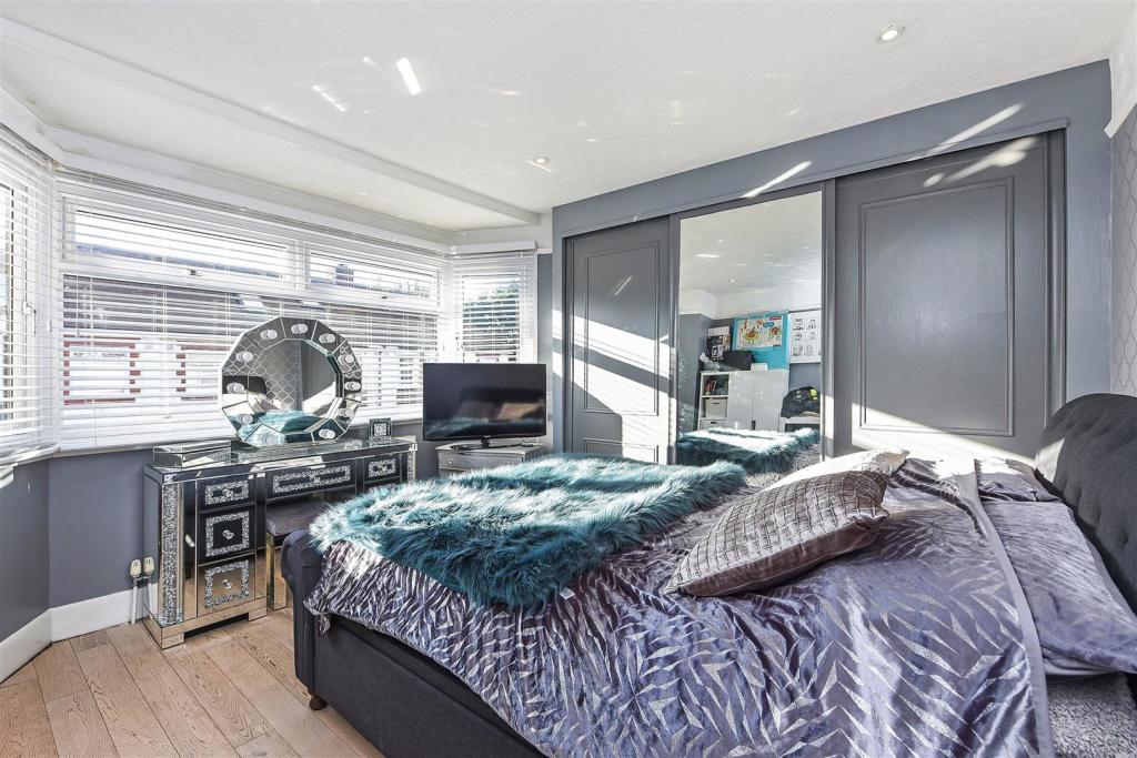 Bedroom.jpg