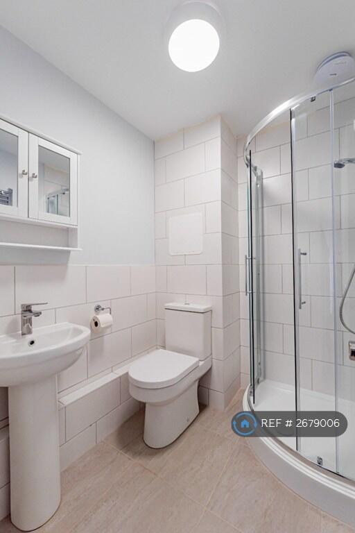 Room 3 Bathroom