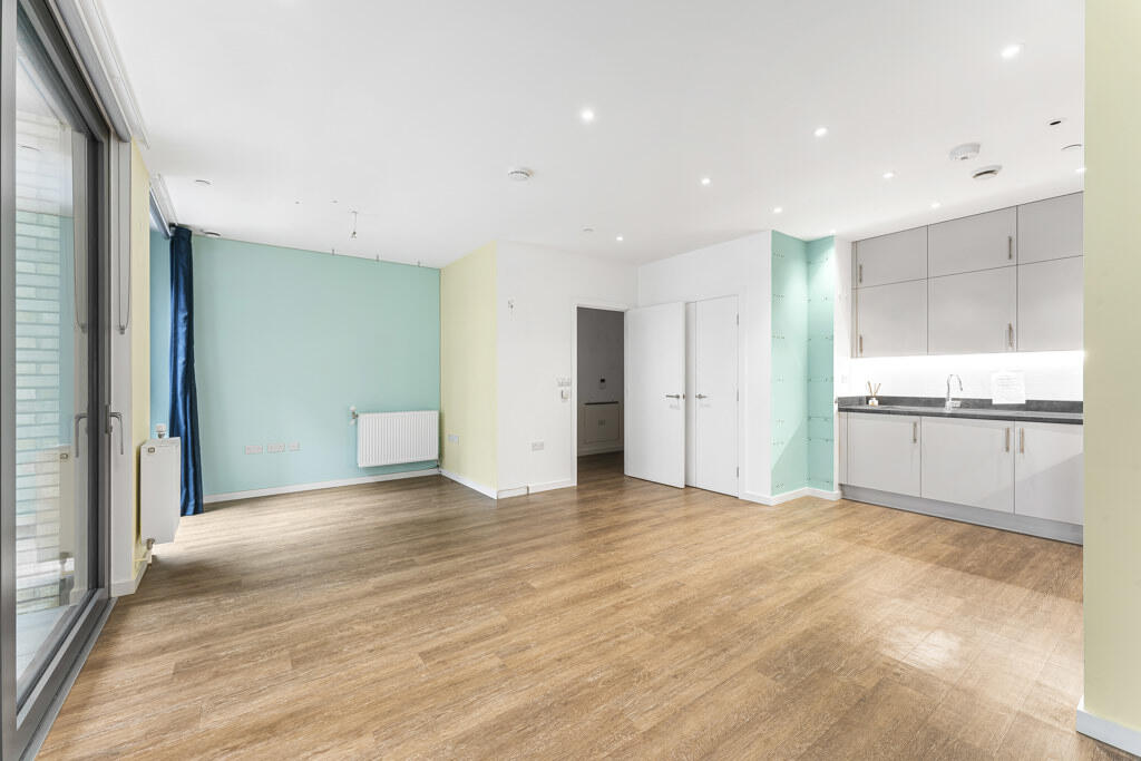 Reception/Kitchen