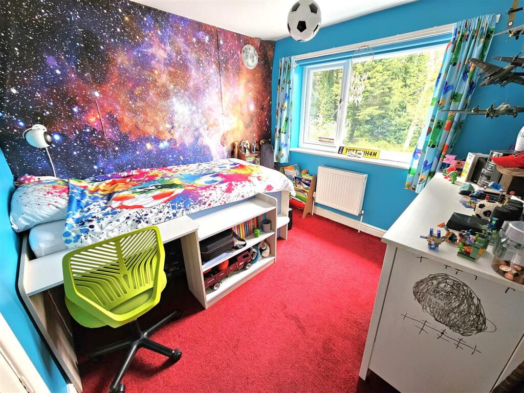 Bedroom 2.jpg