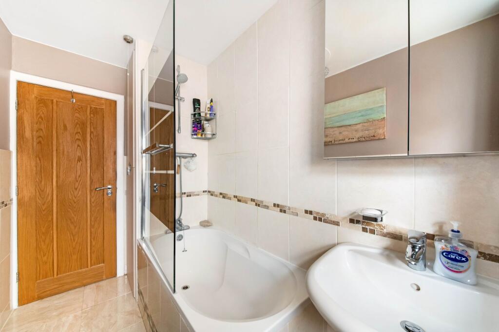 HOUSE BATHROOM