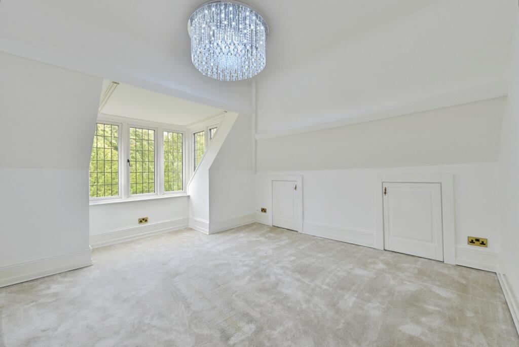 Bedroom Seven