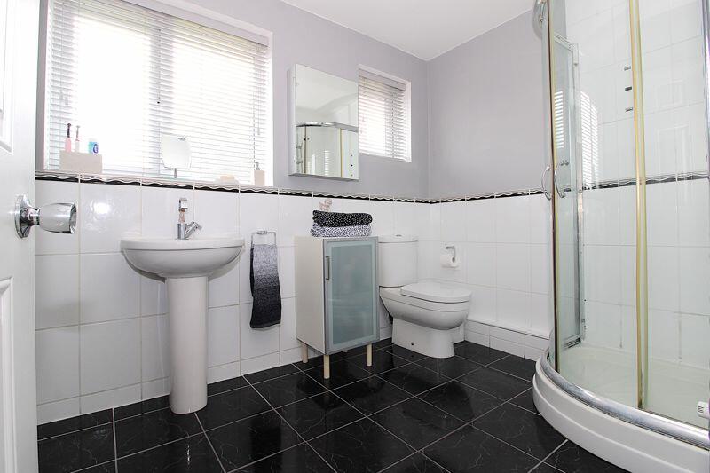 Ensuite Shower Room