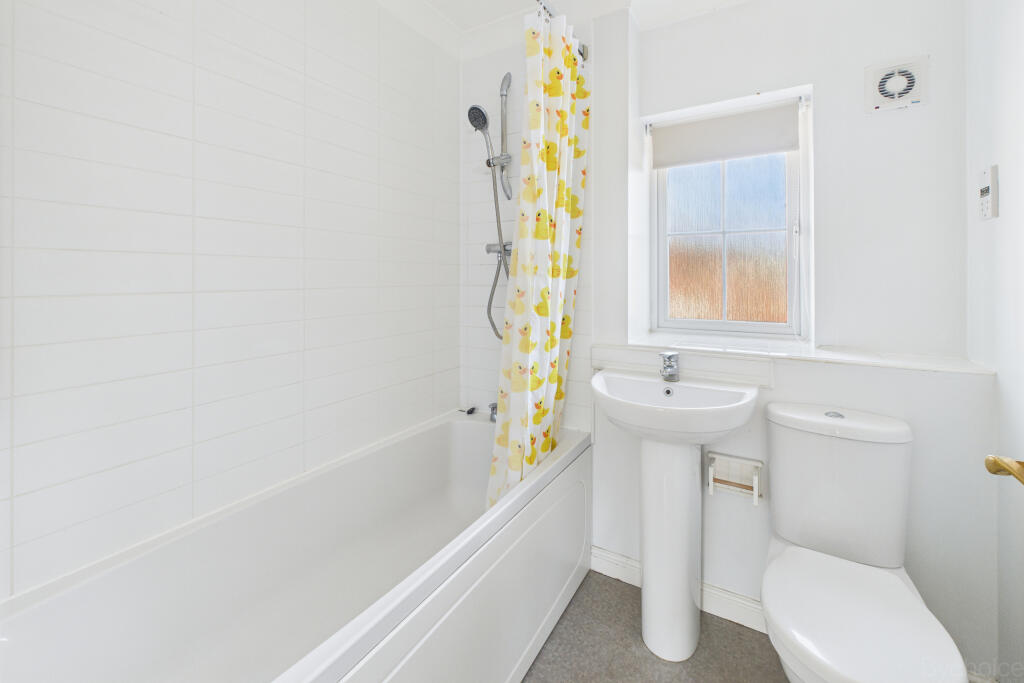 CAM05449G0-PR0019-STILL002