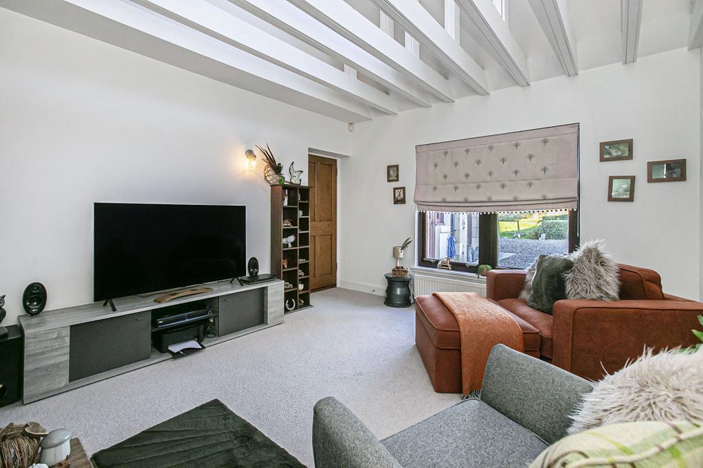 BEDROOM 4 / SNUG