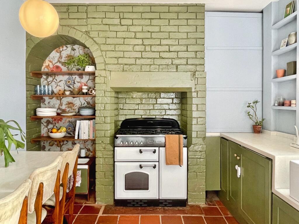 Kitchen Stove