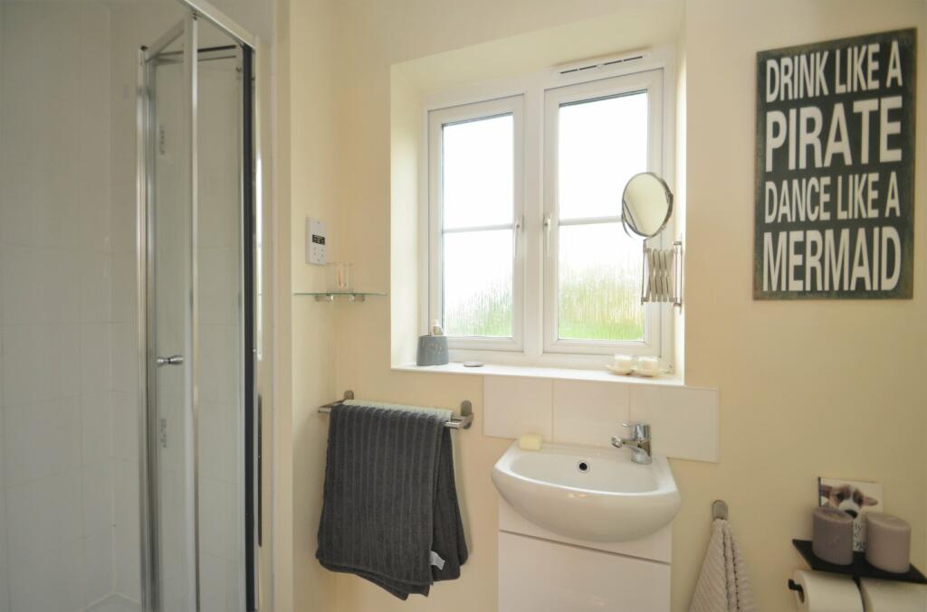 Ensuite Shower Room