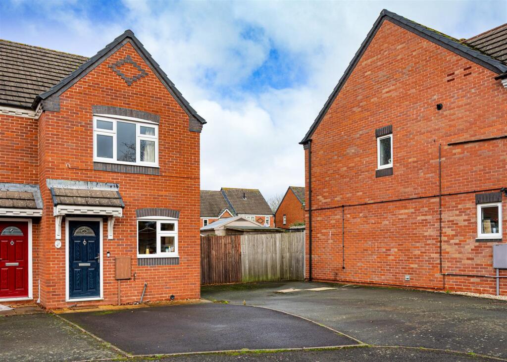 10 Ridley Close-7.jpg