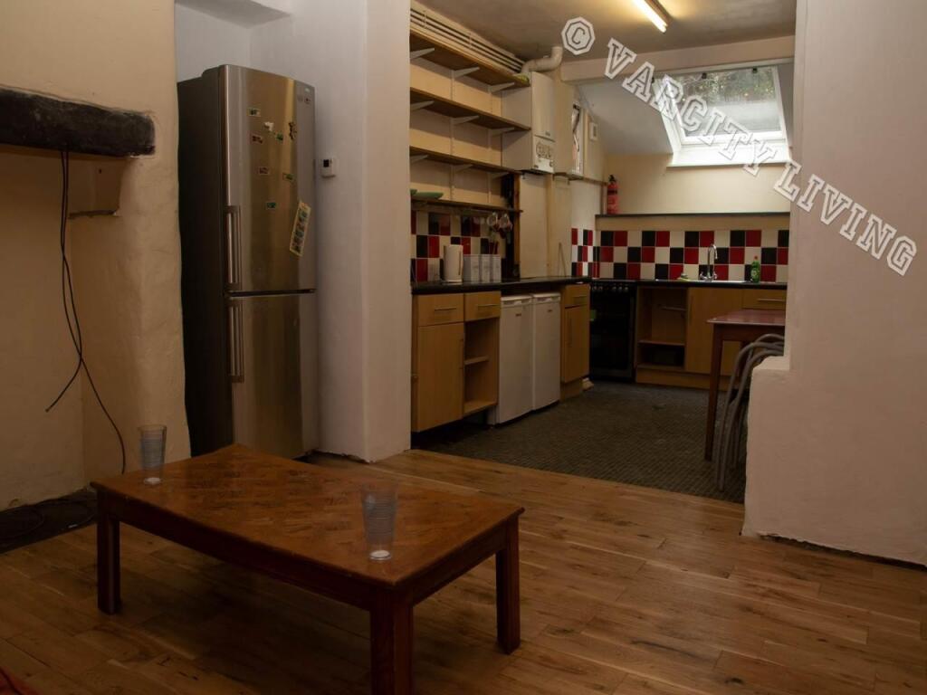 41HillStreet_LivingRoom6.jpg