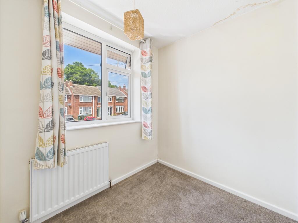 CAM05192G0-PR0096-STILL010