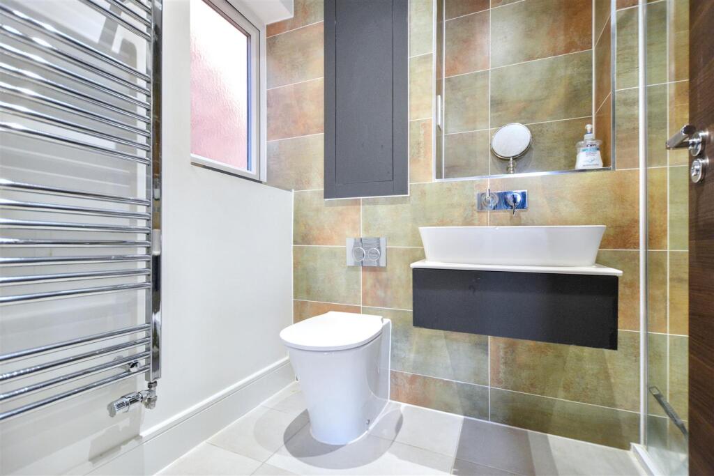 En Suite_1.jpeg