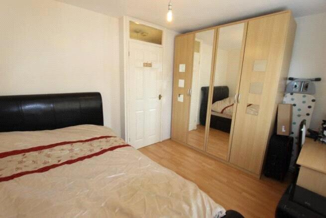 Aylsham Drive, Ickenham, UB10