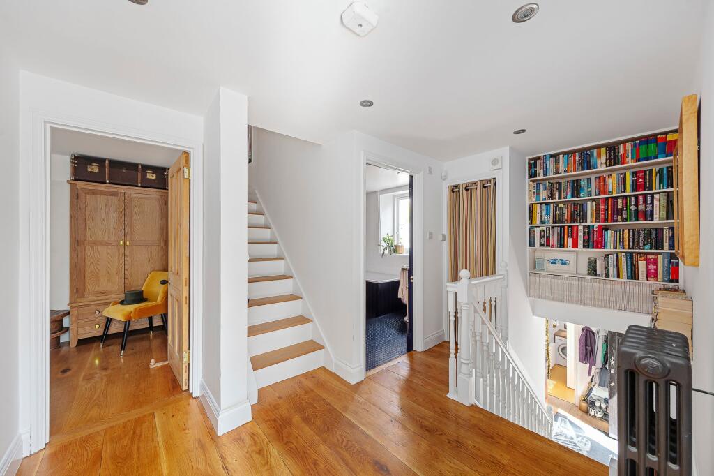 HALLWAY &amp; LANDING