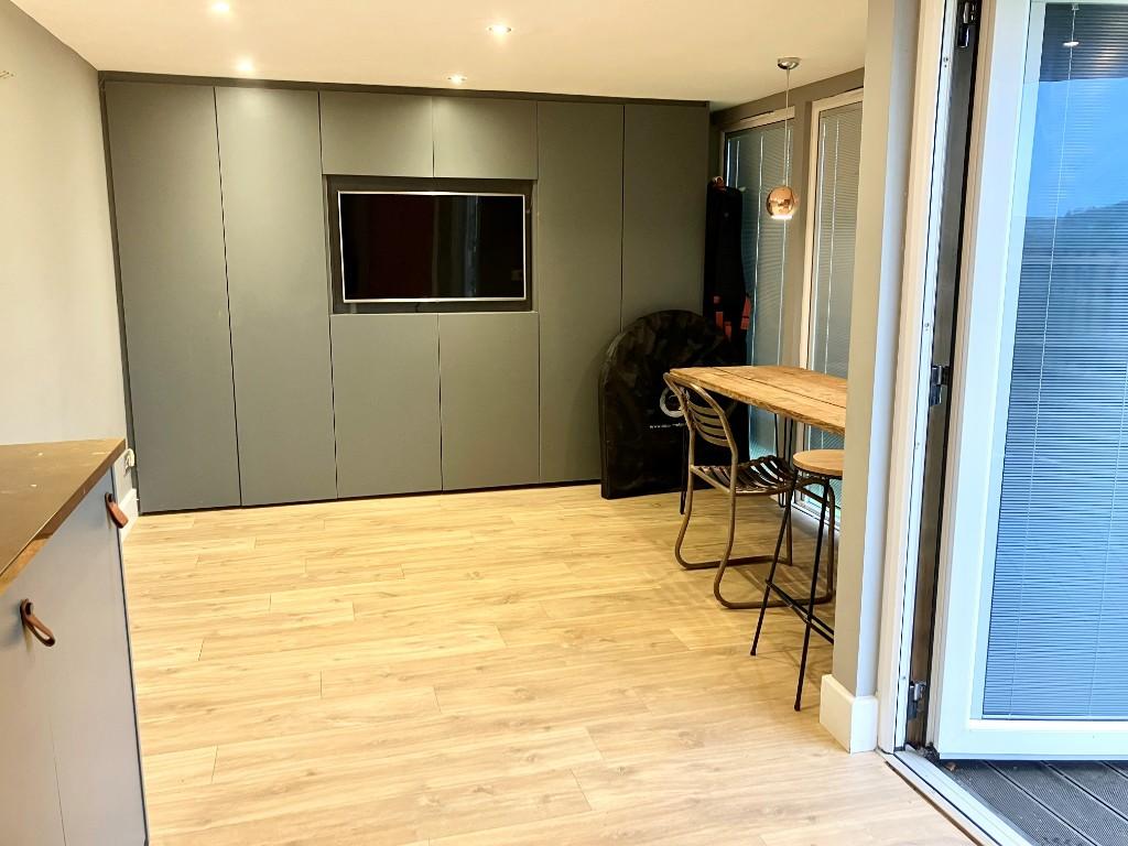 Garden Office