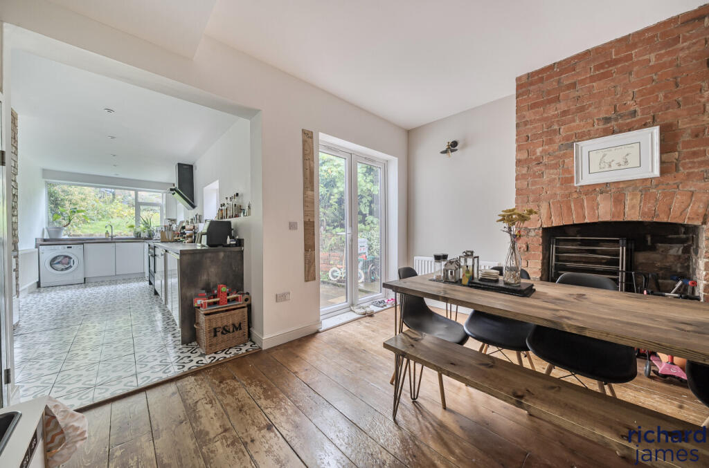 e38f1f46b748496c91cf6500f418ad87