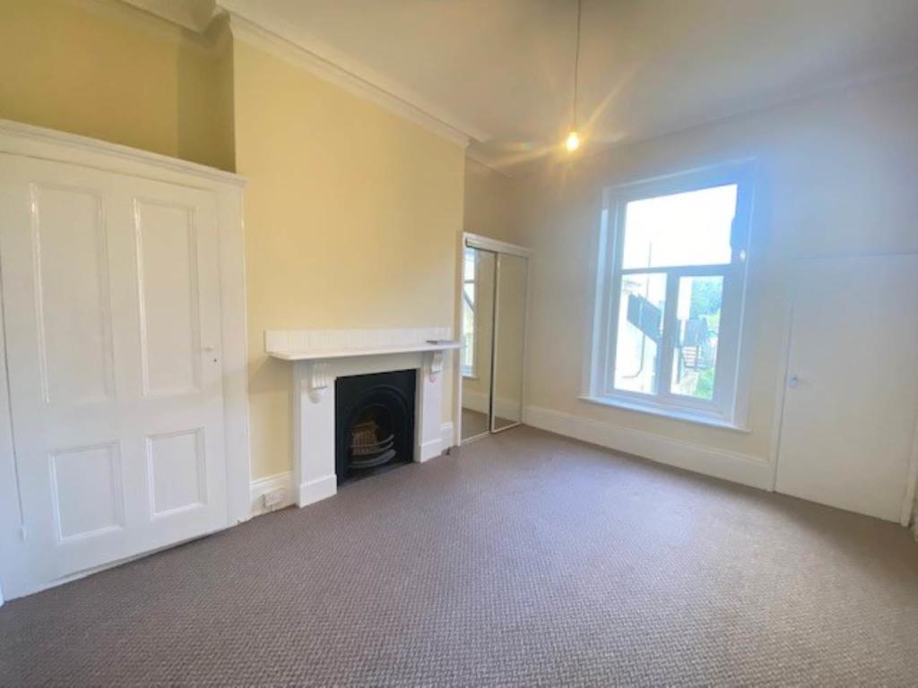 Large Bedroom
