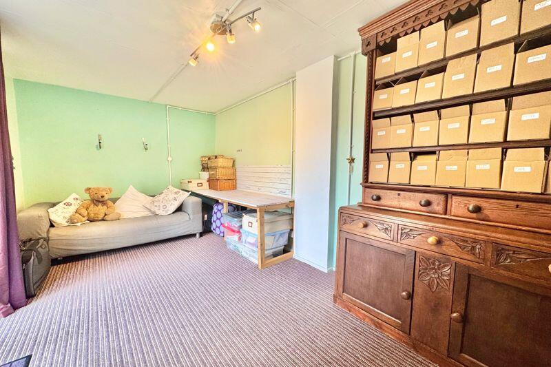 Garden Room / Office