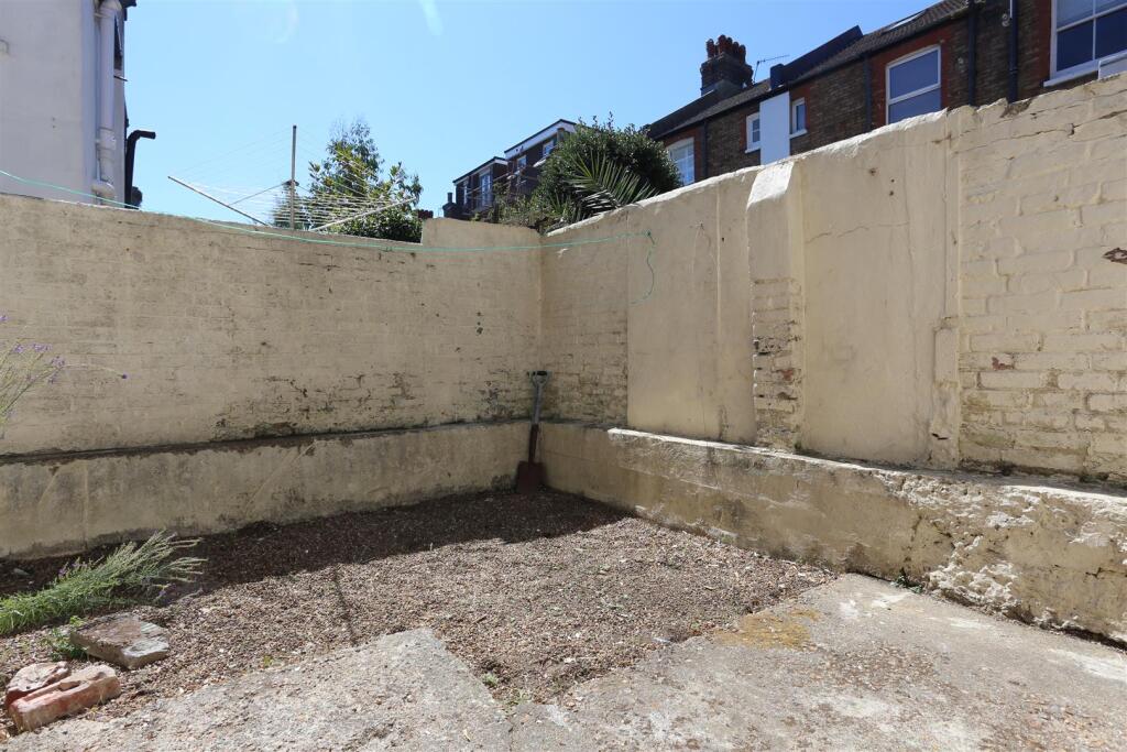 47 Rugby Place Patio.JPG