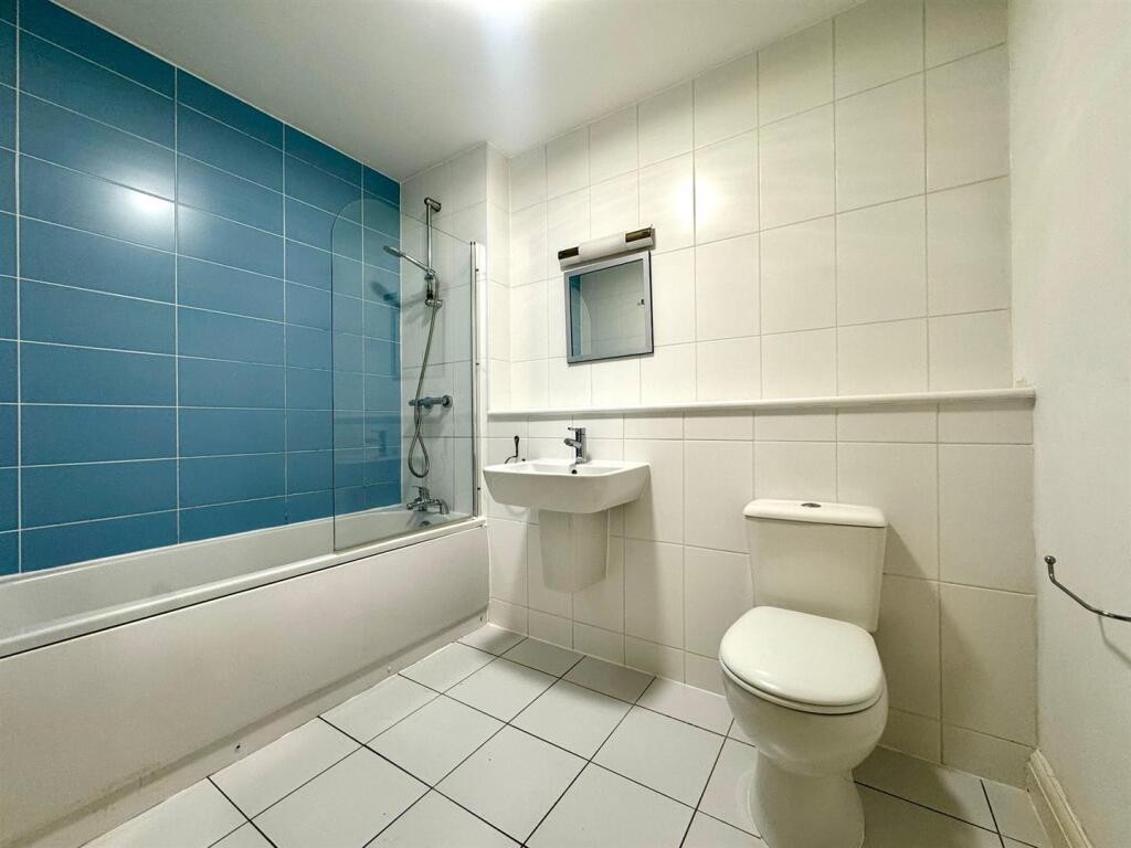 Bathroom.jpeg