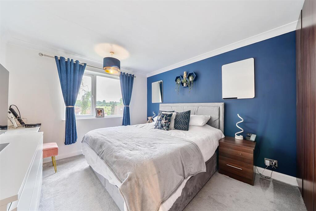 Pahang Place - Bed 1a.jpg