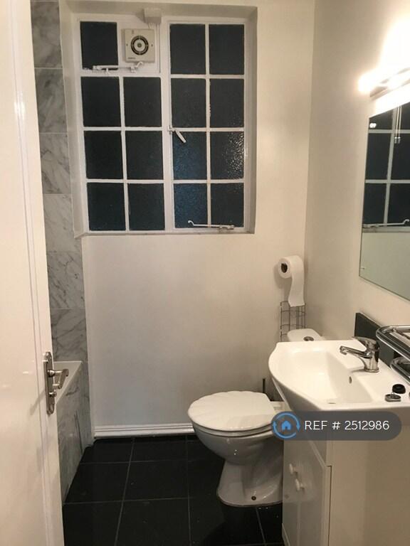 Bathroom With Bath &amp; Shower &amp; Powerful Pressure