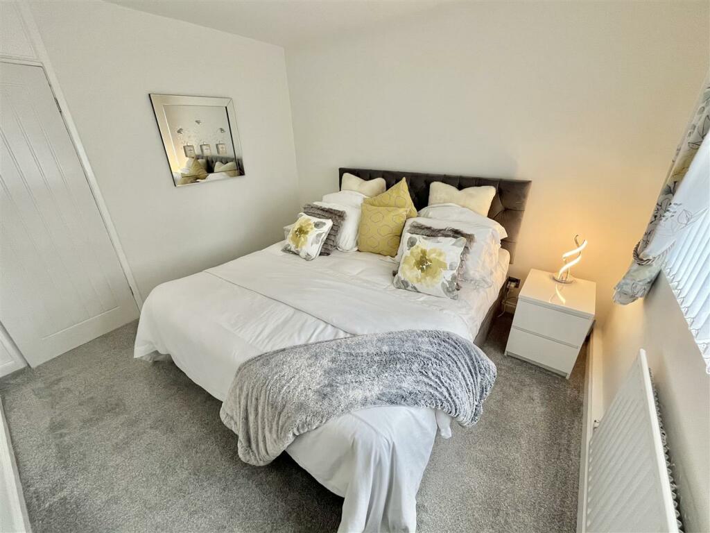 Bedroom 1 Aspect 2